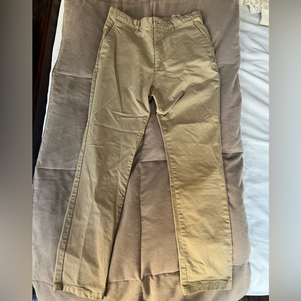 Men’s H&M skinny fit khakis